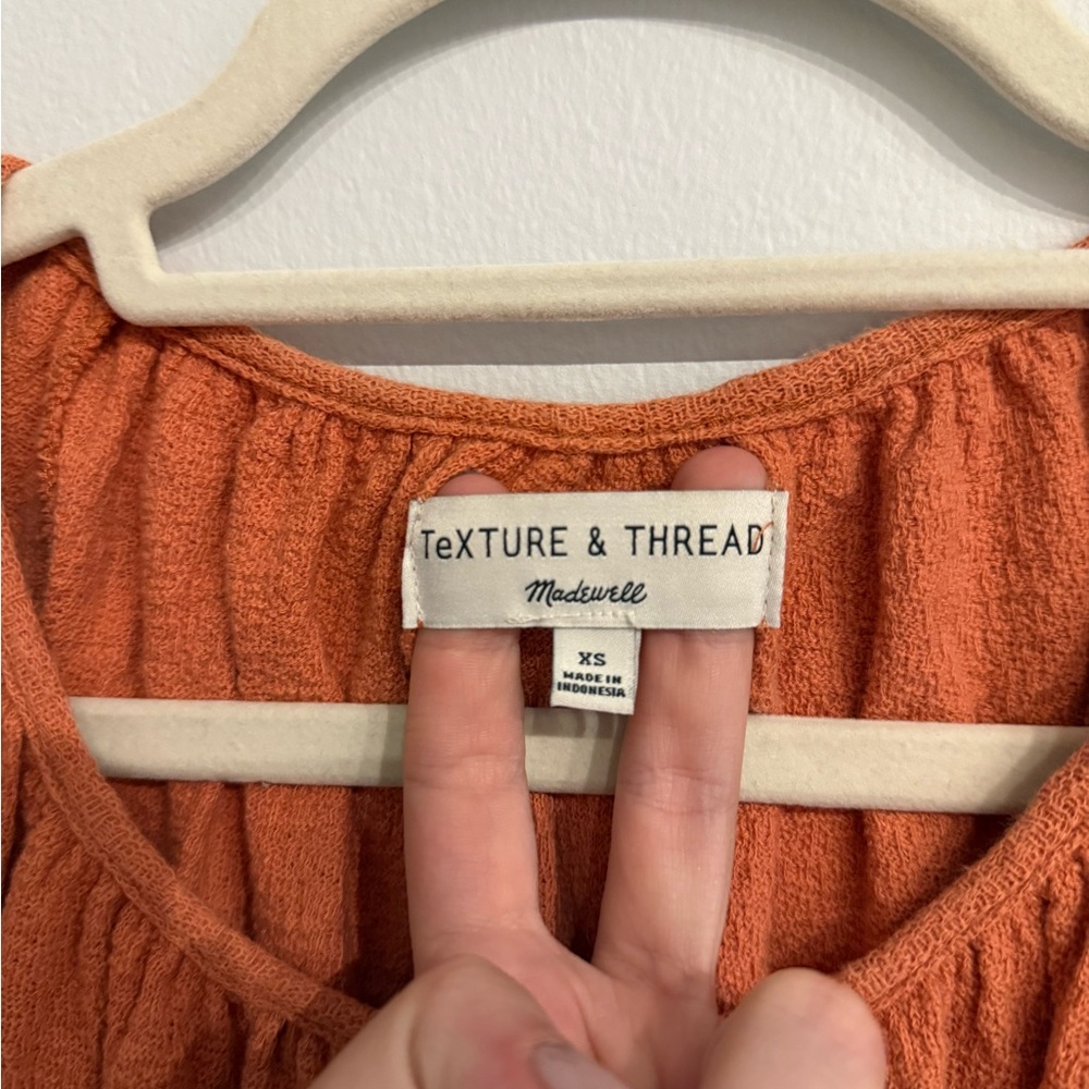 Madewell Retexture & Thread Top - Picture 4 of 8